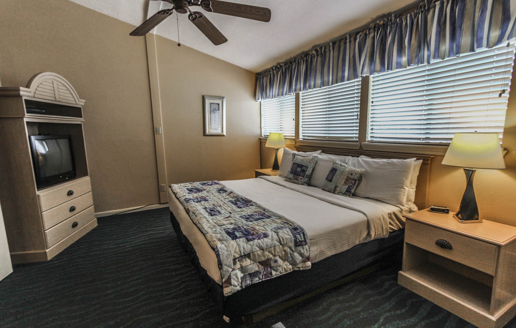 A spacious bedroom at VRI's The Landing at Seven Coves in Willis, Texas.